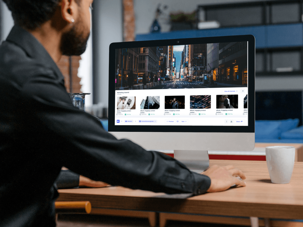 The StoryScale content viewer on a large PC